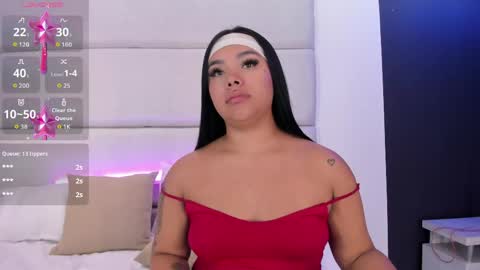 Martina Garcia online show from 05/27/26, 01:57