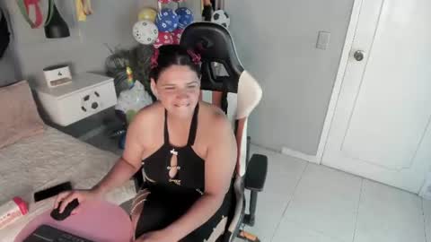 Snapshot of martinamilff chatting on 07/10/26, 09:39 Martina online show from 07/10/26, 09:39