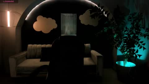 Snapshot of martinnabonnet chatting on 03/08/25, 10:54 Martinna Bonnet online show from 03/08/25, 10:54