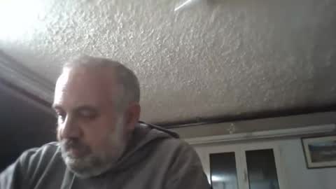 Snapshot of martinost chatting on 10/26/25, 04:35 martinost online show from 10/26/25, 04:35