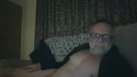 Snapshot of martinrgbxxxx chatting on 10/05/25, 09:02 martinrgbxxxx online show from 10/05/25, 09:02