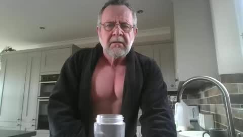 martinrgbxxxx online show from 03/25/26, 08:53