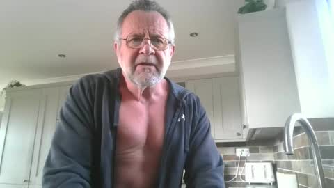 martinrgbxxxx online show from 06/09/26, 08:04