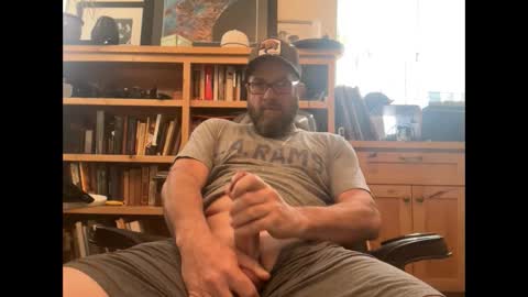 Snapshot of martinstolcris chatting on 01/21/25, 06:45 martinstolcris online show from 01/21/25, 06:45