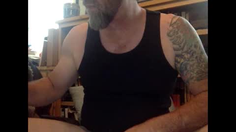 Snapshot of martinstolcris chatting on 09/18/25, 05:26 martinstolcris online show from 09/18/25, 05:26