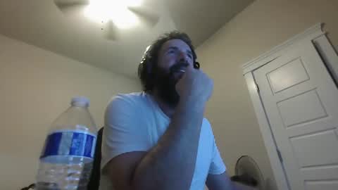 Snapshot of martlz chatting on 06/17/26, 02:25 Martlz online show from 06/17/26, 02:25