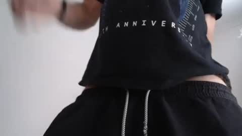 Snapshot of marty_gee chatting on 12/20/25, 07:59 mike golf0 online show from 12/20/25, 07:59