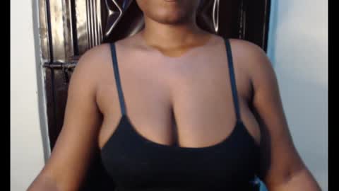 Snapshot of marvelous_pussy chatting on 02/07/25, 08:11 sonia online show from 02/07/25, 08:11