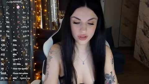 Snapshot of mary___moore chatting on 01/27/25, 05:25 Maria online show from 01/27/25, 05:25