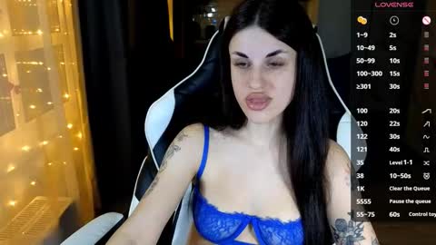 Maria online show from 11/26/25, 02:29