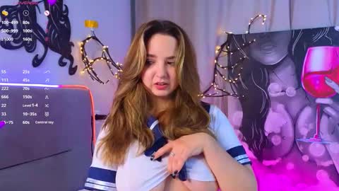 mary_broks online show from 12/22/25, 07:16