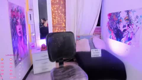      online show from 03/28/26, 01:27