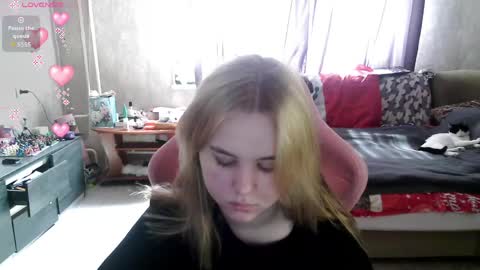  MY NAME IS MILA WELCOME TO MY ROOM online show from 04/20/26, 07:11