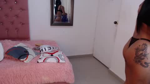 Hi guys im Mary  online show from 03/11/25, 06:30