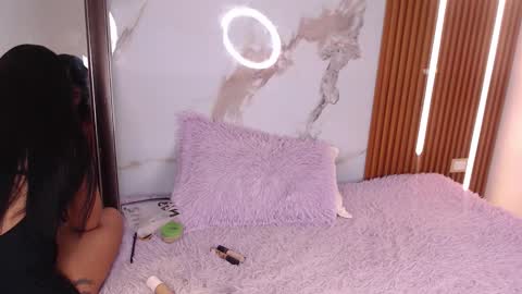 Hi guys im Mary  online show from 09/14/25, 12:48