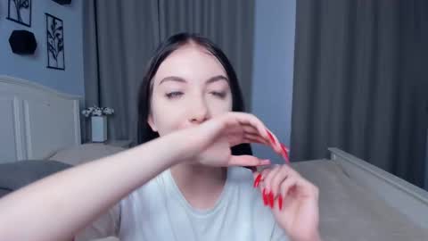 Mary online show from 12/15/25, 10:08