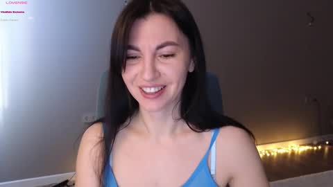Snapshot of mary_love16 chatting on 02/18/25, 06:59 Maria online show from 02/18/25, 06:59