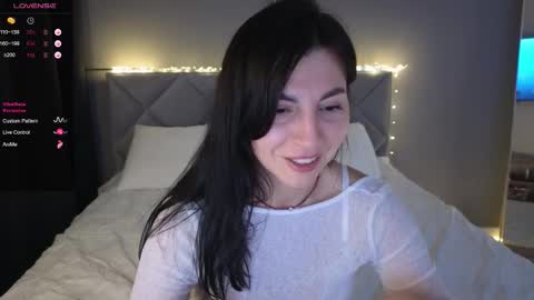 Snapshot of mary_love16 chatting on 10/11/25, 05:33 Maria online show from 10/11/25, 05:33