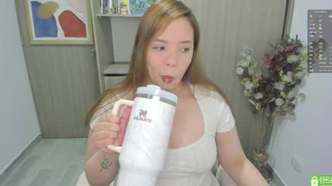 Girl of your dreams  online show from 04/11/26, 01:54