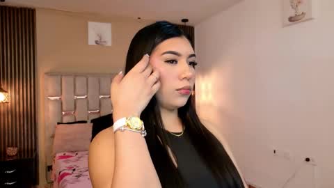 Snapshot of mary_mendoza_ chatting on 02/02/26, 01:54 MARY MENDOZA online show from 02/02/26, 01:54