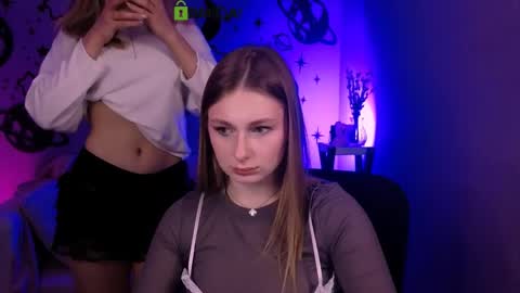 Mary online show from 04/22/26, 07:26