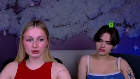 Snapshot of mary_meow_hot chatting on 05/15/26, 09:27 Mary online show from 05/15/26, 09:27