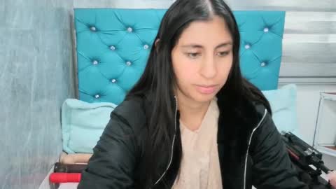  Mary Moon  online show from 02/12/25, 05:16