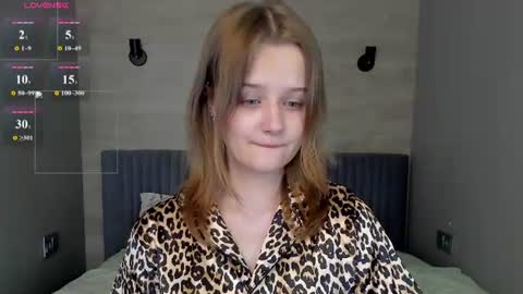 mary_phoenix online show from 06/12/26, 09:03