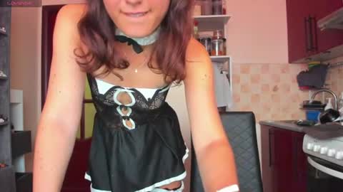 Snapshot of mary_queeny chatting on 08/05/26, 09:45 MarieQueenie online show from 08/05/26, 09:45