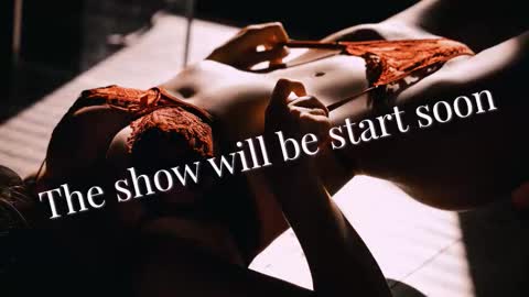 Mary online show from 09/21/25, 11:56