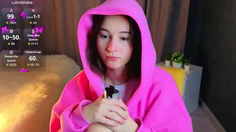 mary online show from 10/04/25, 06:50