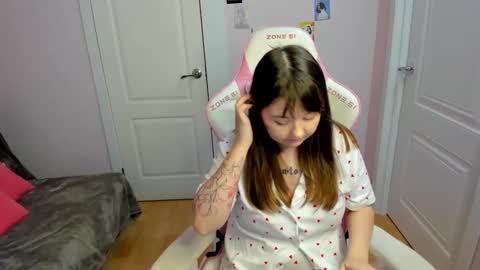 mary_stevenss online show from 12/22/24, 11:44