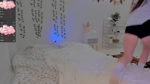 Maryana online show from 01/04/25, 06:19