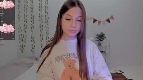 Maryana online show from 01/13/25, 04:08