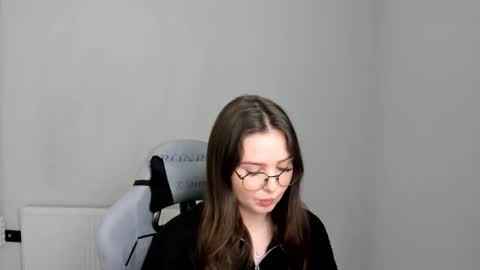 Alice online show from 04/23/26, 07:20