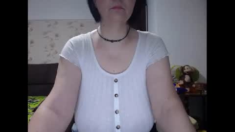 Snapshot of mary_x chatting on 05/26/26, 03:24 Mary online show from 05/26/26, 03:24