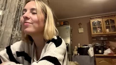 Tessa  online show from 02/22/26, 05:11