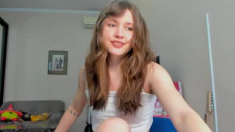 Snapshot of maryanncherry chatting on 05/08/26, 01:05 Maryann online show from 05/08/26, 01:05