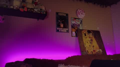     online show from 01/09/26, 06:16