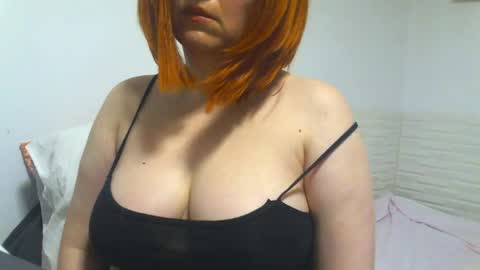 Snapshot of marycrazy2025 chatting on 05/27/26, 01:57 marycrazy2025 online show from 05/27/26, 01:57