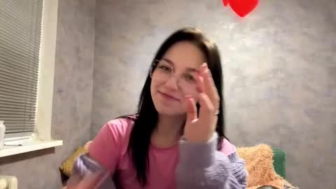 Stephie online show from 12/13/25, 09:53