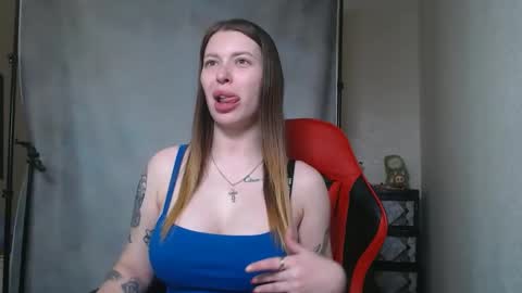 maryh0tlove online show from 12/03/25, 10:02