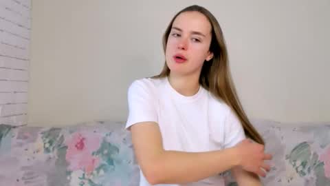 Mari online show from 02/04/26, 07:47