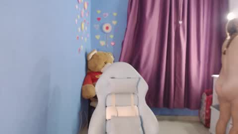 Snapshot of maryline_w chatting on 01/05/25, 05:09 maryline online show from 01/05/25, 05:09