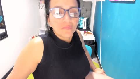 Snapshot of marylinmilf chatting on 12/13/24, 09:02 Marylin online show from 12/13/24, 09:02