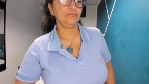 Snapshot of marylinmilf chatting on 12/27/24, 01:53 Marylin online show from 12/27/24, 01:53
