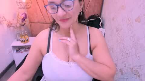 Snapshot of marylinmilf chatting on 09/10/25, 07:47 Marylin online show from 09/10/25, 07:47