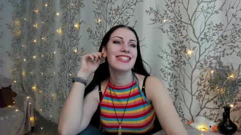 Mary Lou online show from 12/18/24, 05:26