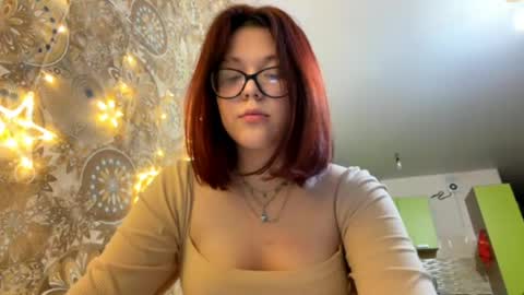 Snapshot of maryloumcglohon chatting on 05/16/26, 06:07 Liza online show from 05/16/26, 06:07