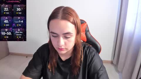 Dulce Maria online show from 02/16/26, 07:21